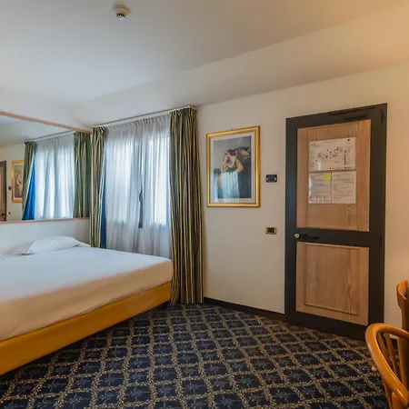 Polo Hotel 3*