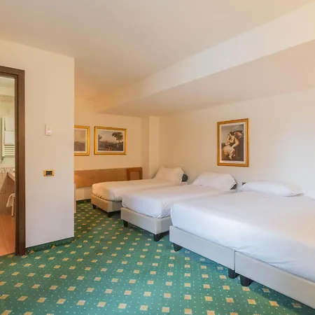 Hotel Polo Usmate Velate