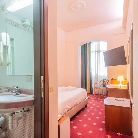 Hotel Polo 3*