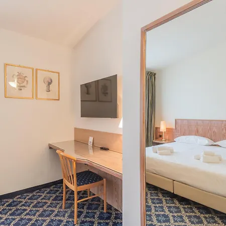 Polo Hotel 3*