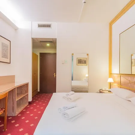 Polo Hotel 3*